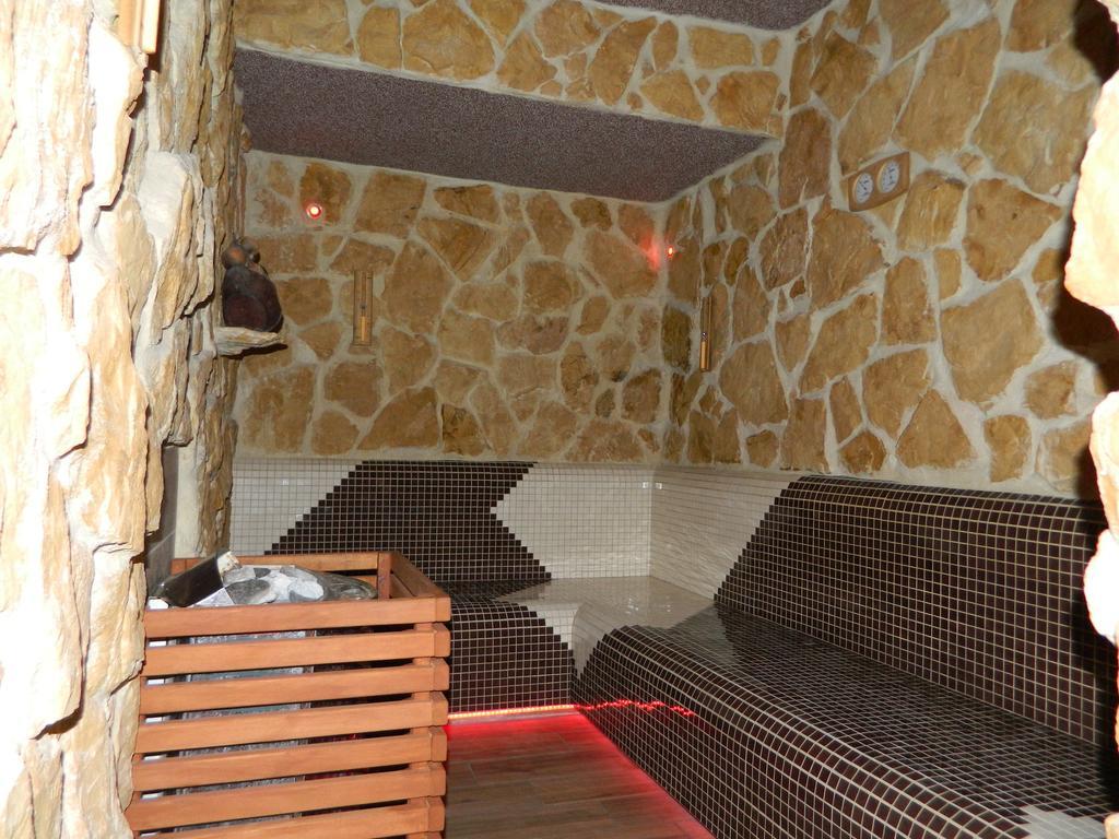 Spa Apartment Parkowy Chojnice Bilik gambar